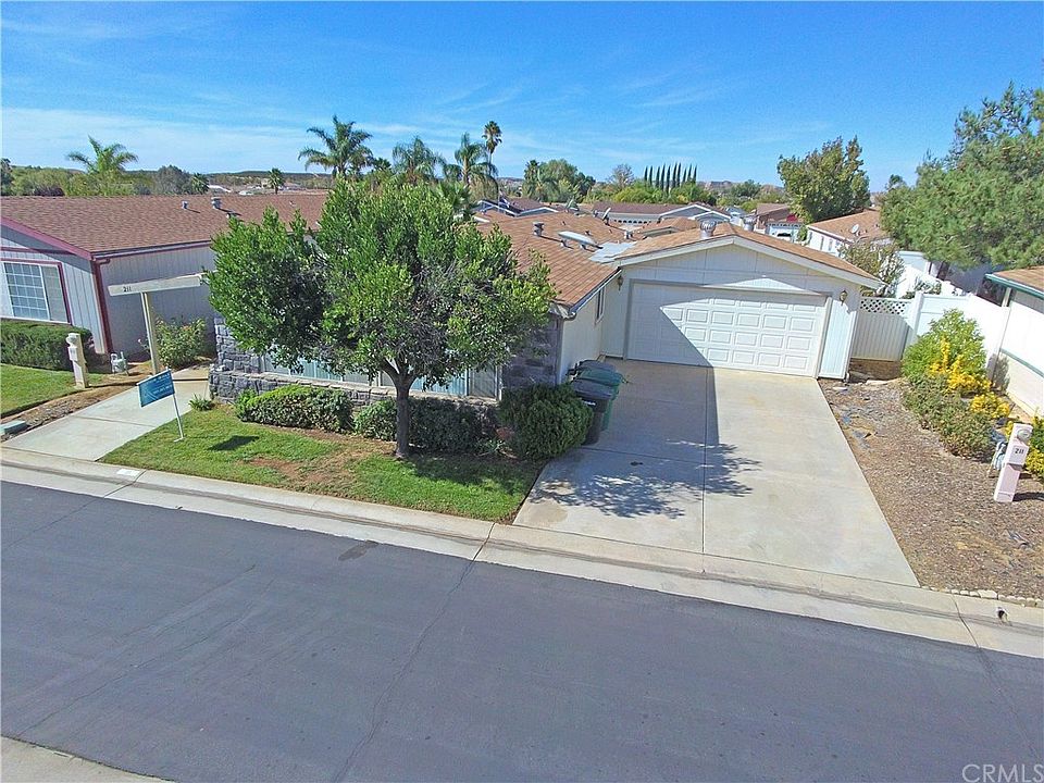 1st image of 10961 Desert Lawn Dr Space 211