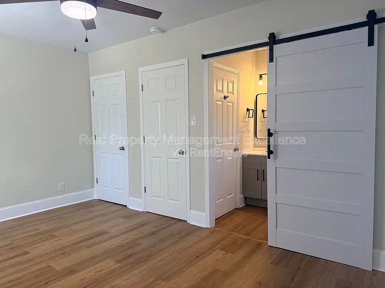 114 E Club Blvd #A — Photo 13