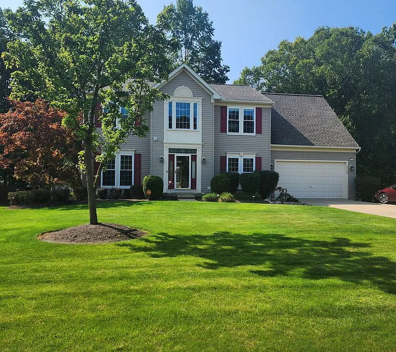 3288 Beech Ln
