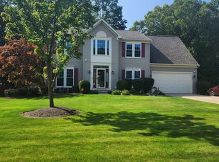 3288 Beech Ln, Avon, OH 44011