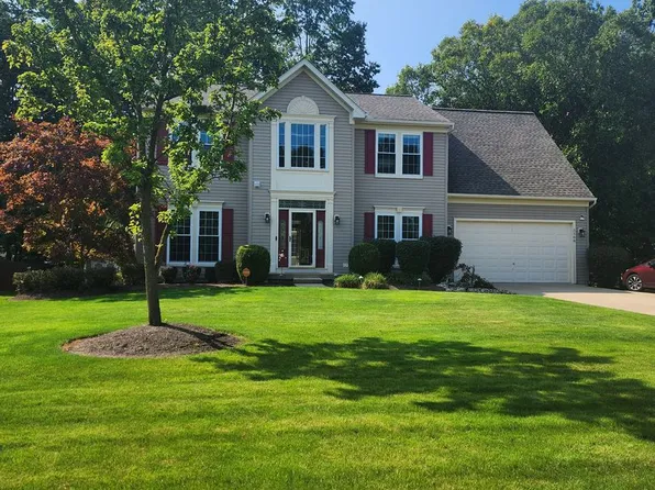 3288 Beech Ln, Avon, OH 44011