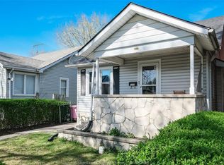 1556 Gladstone Ave, Windsor, ON N8X2R1