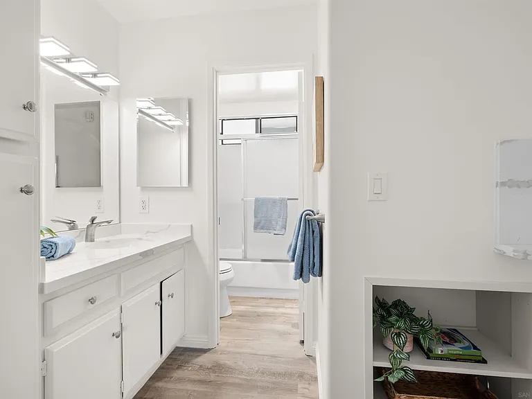 2605 Pico Pl #215 — Photo 20