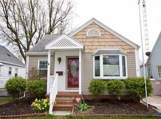 725 Gramercy Ave, Toledo, OH 43612