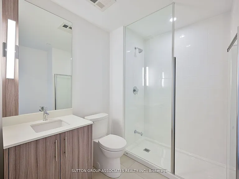 225 Veterans Dr #810 — Photo 18