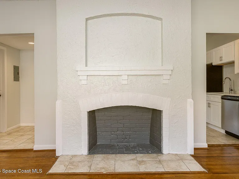 1501 S Shannon Ave #8 — Photo 8