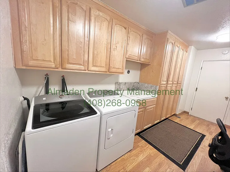 1135 Silver Oak Ct — Photo 11