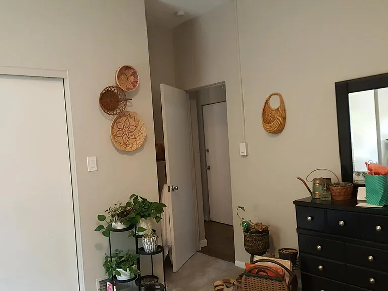 816 Savannah Ave — Photo 10