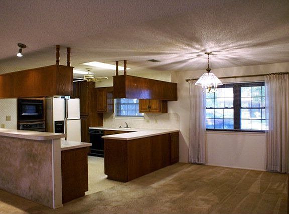 4th image of 1808 Sunnybrook Dr
