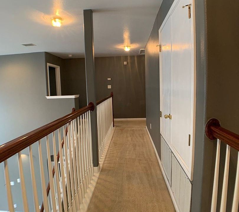 1st image of 514 Midway Crst