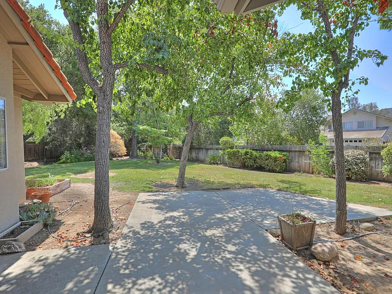 1494 Aarhus Dr — Photo 31