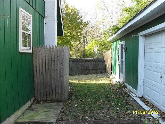 2nd image of 1103 West Ave