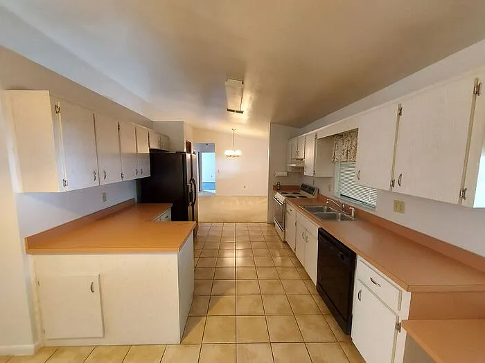9706 SW 30th Ter — Photo 5