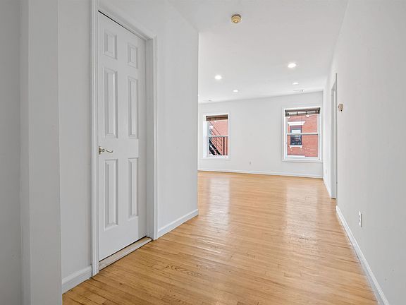 2nd image of 300 Hudson St APT 13