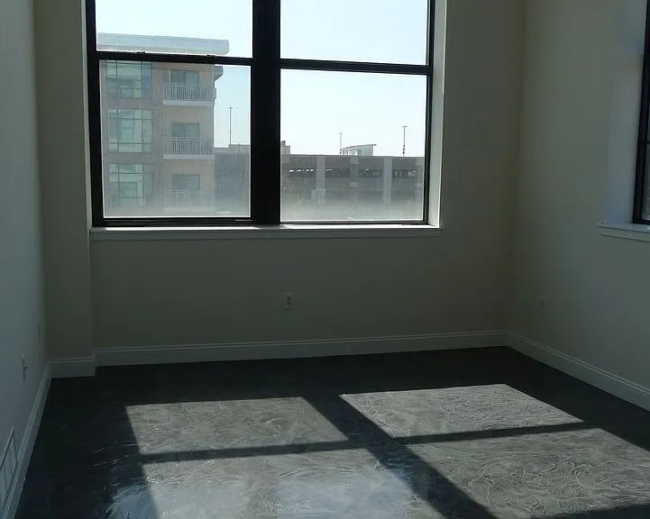Garfield Lofts — Photo 18