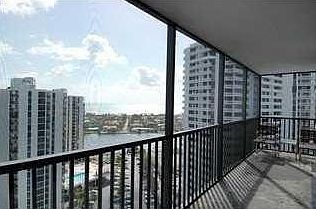 5th image of 3731 N Country Club Dr Ph 22