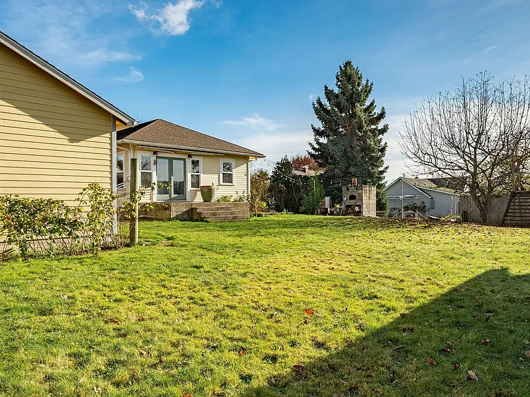 18441 Nelson Pl NE — Photo 48