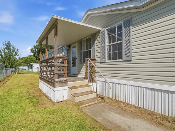 407 NE 9TH Avenue, Okeechobee, FL 34972