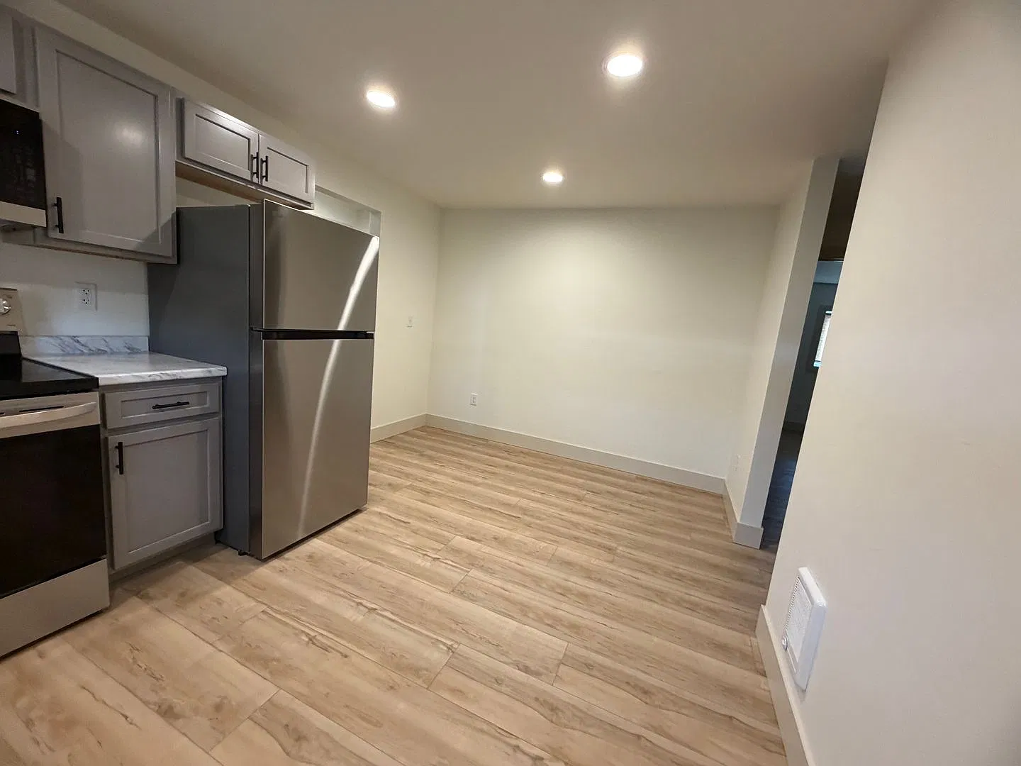 218 West Nevada Street (LW-323) — Photo 4