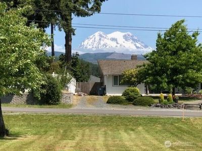 116 Pennsylvania Avenue N, Eatonville, WA, 98328
