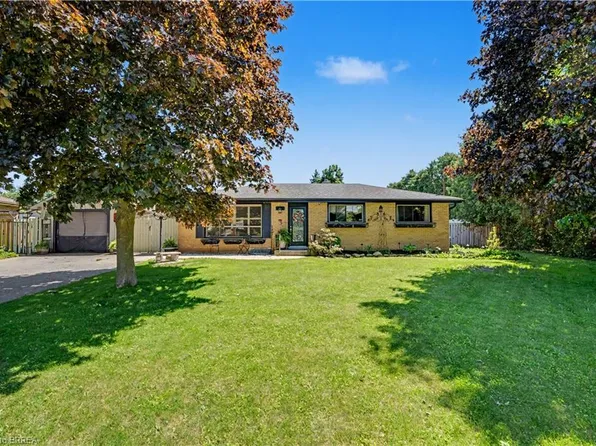 52 Lorne Ave, Brant, ON N0E 1A0