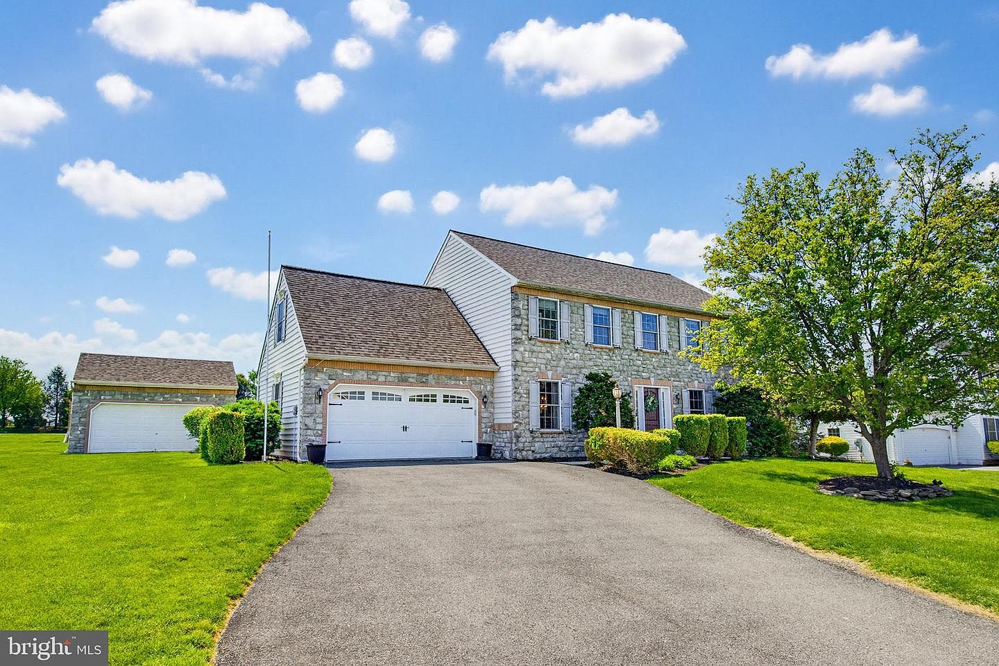 40 Jewel Dr, Mount Joy, PA 17552 | Zillow