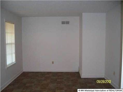5th image of 5763 Chapel Hill Dr