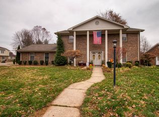 10511 Monticello Dr, Newburgh, IN 47630