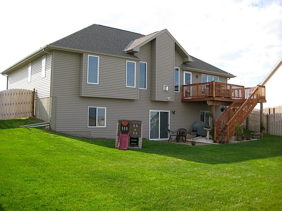 2nd image of 21411 Stonehaven Cir