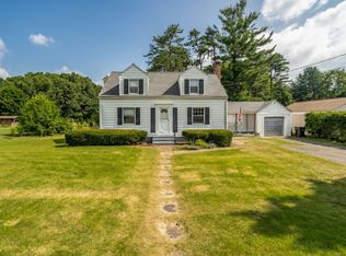 114 Holyoke Rd, Westfield, MA 01085