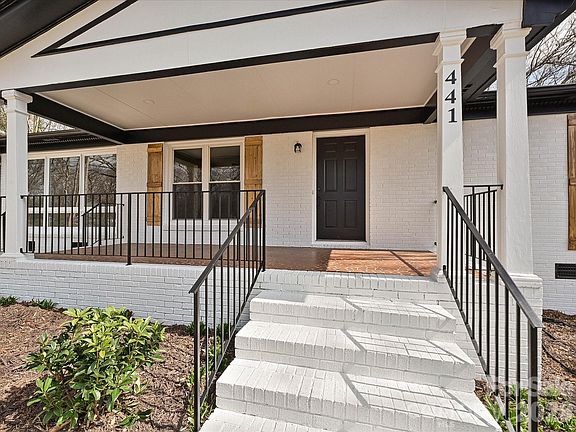 2nd image of 441 Holly Cir