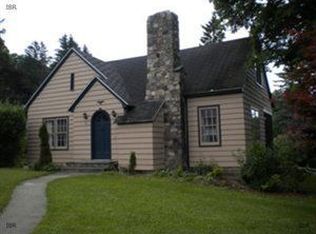324 E Cortland St, Groton, NY 13073