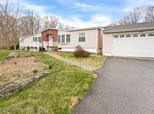 75 Frome St, Port Murray, NJ 07865