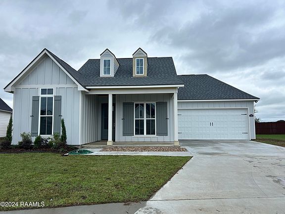 2nd image of 103 Sun Vista Ln