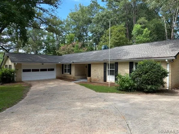 375 Pine Forest Dr, Wetumpka, AL 36093