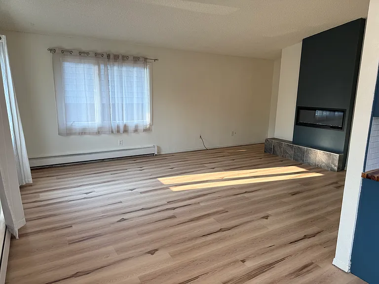 8531 Golden St #3 — Photo 14