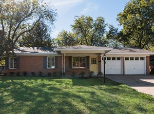 214 Turtle Creek Dr, Arlington, TX 76010