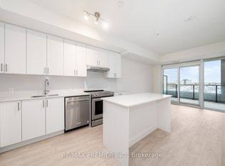 8960 Jane St #330, Vaughan, ON L4K 2M9