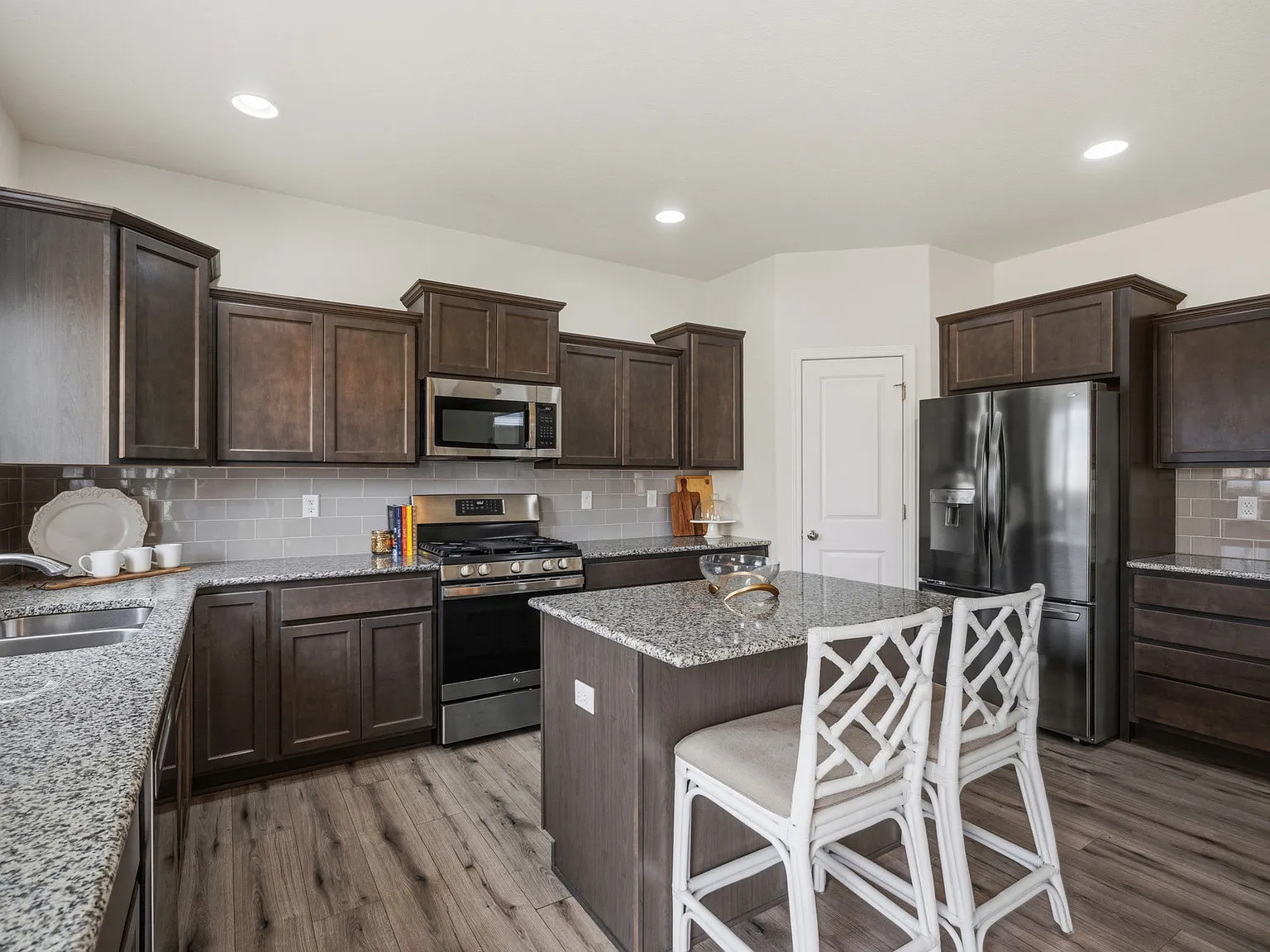 8320 White Fir Ln — Photo 4