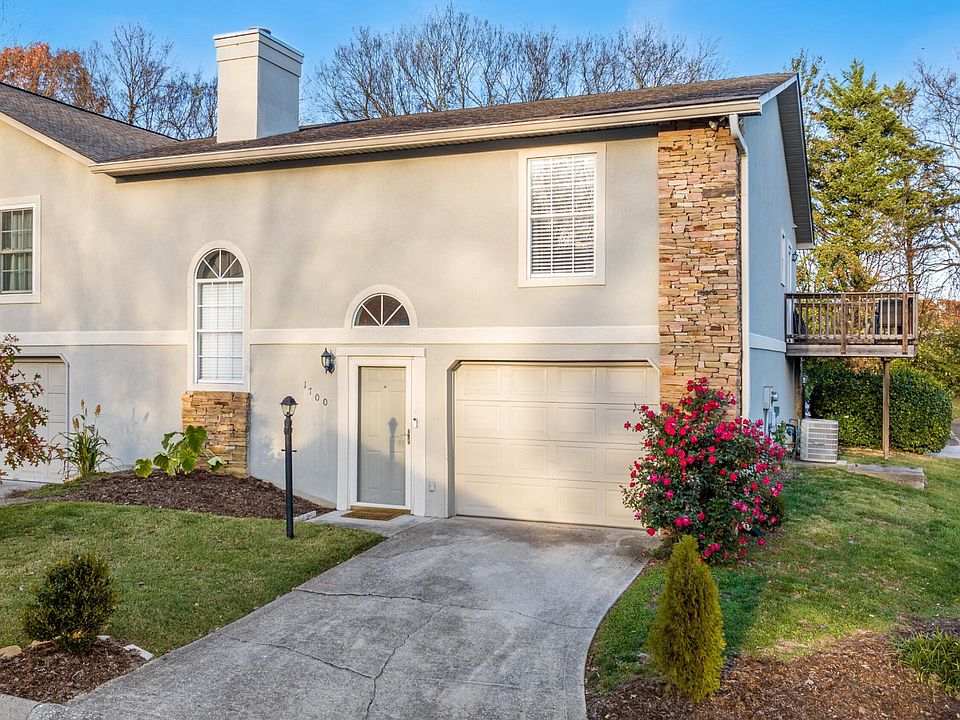 1st image of 1700 Stone Hedge Dr