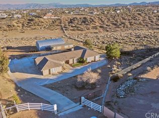 9563 Arrowhead Ct, Phelan, CA 92371