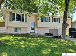 6361 S 140th Ave, Omaha, NE 68137