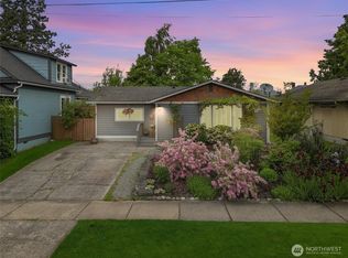 2411 G St, Bellingham, WA 98225