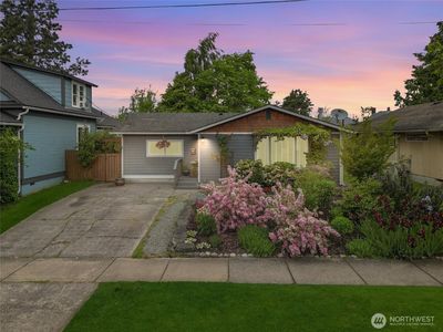 2411 G Street, Bellingham, WA, 98225