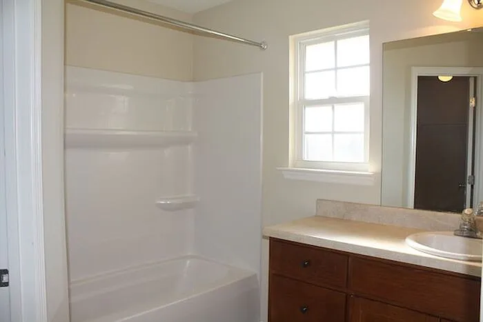 7010 Thornwood Ln SE — Photo 27