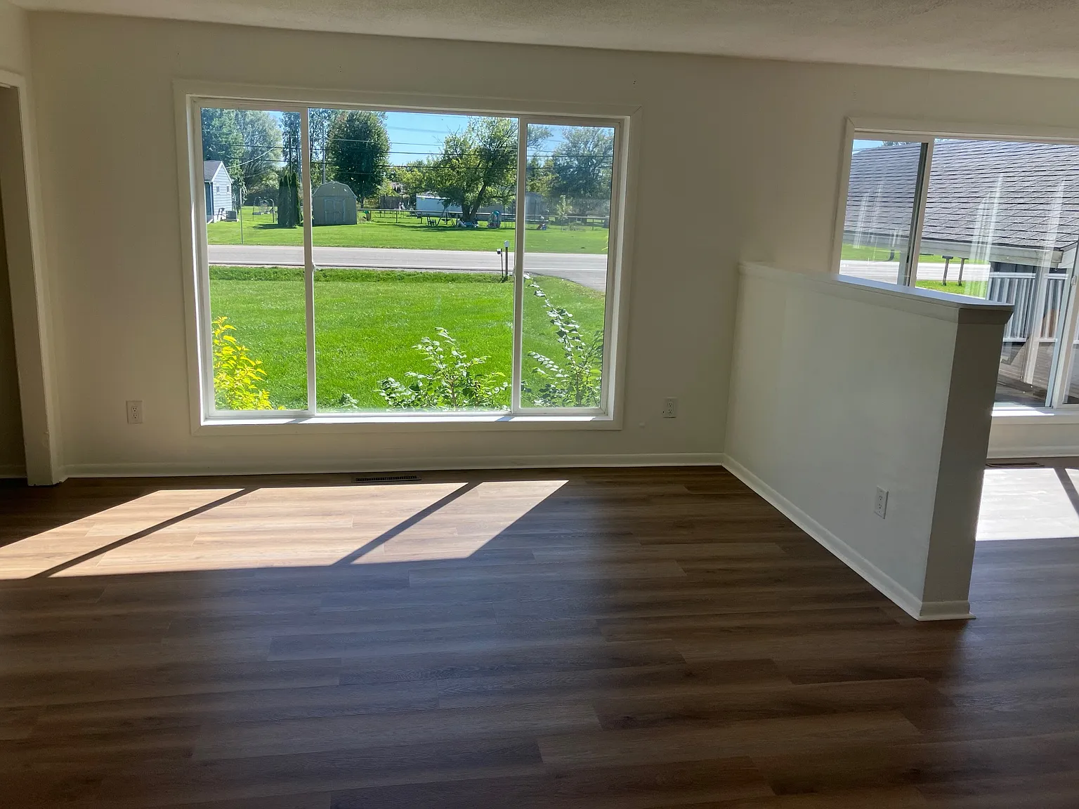 2 bed, 1050 sqft, $1,950 — Photo 4