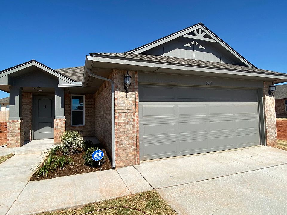 1st image of 4617 Crystal Clear Ln