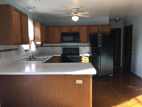 4th image of 1221 W Bluebird Ln