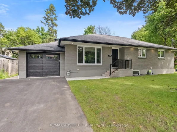 403 Pleasant Park Rd Unit B, Ottawa, ON K1H 5M9