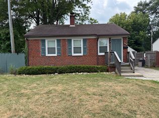 19454 Washtenaw St, Harper Woods, MI 48225